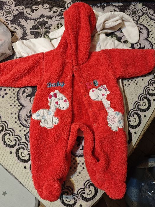 Детские комбинезоны