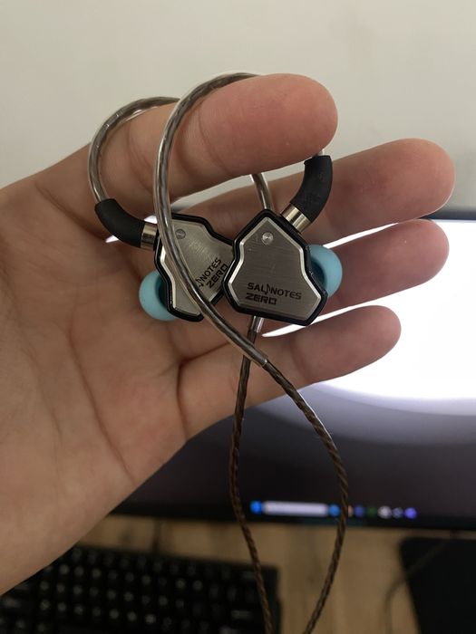 Компьютерные наушники игровые iem