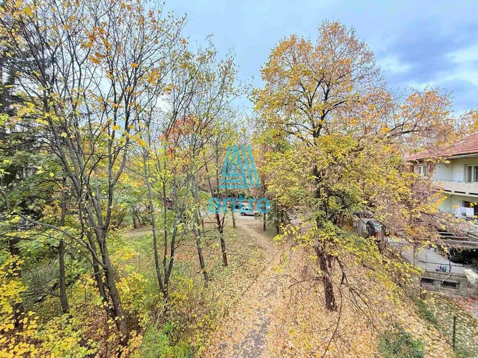 Продава се Тристаен апартамент в София, Изток - 87 кв.м за 3907 €/кв.м - Снимка #11