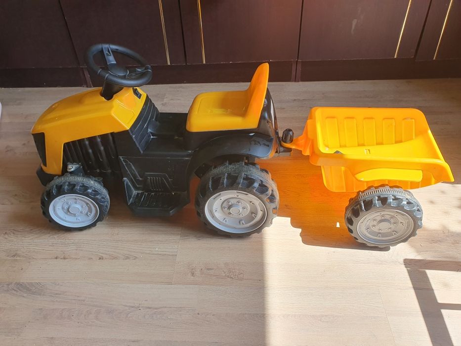 Tractor Electric