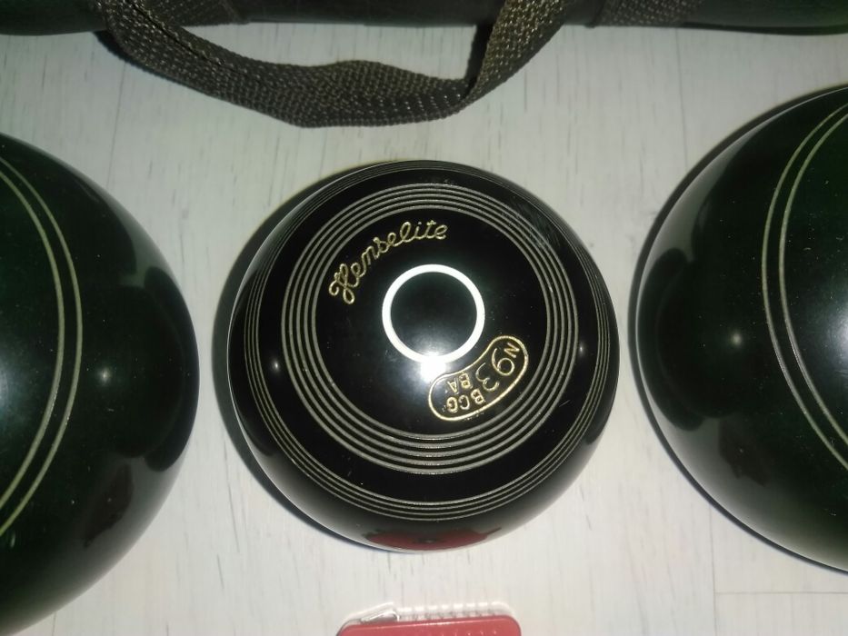 Bile bowling iarba thomas taylor