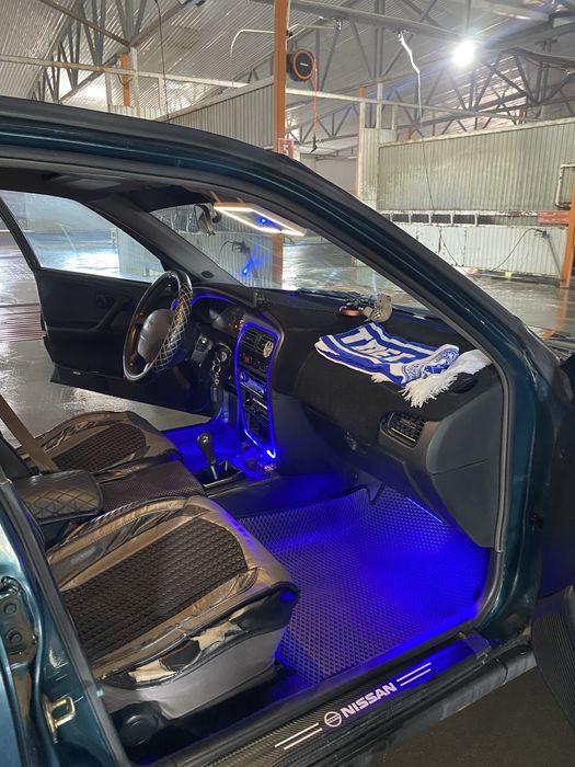 Nissan primera P10