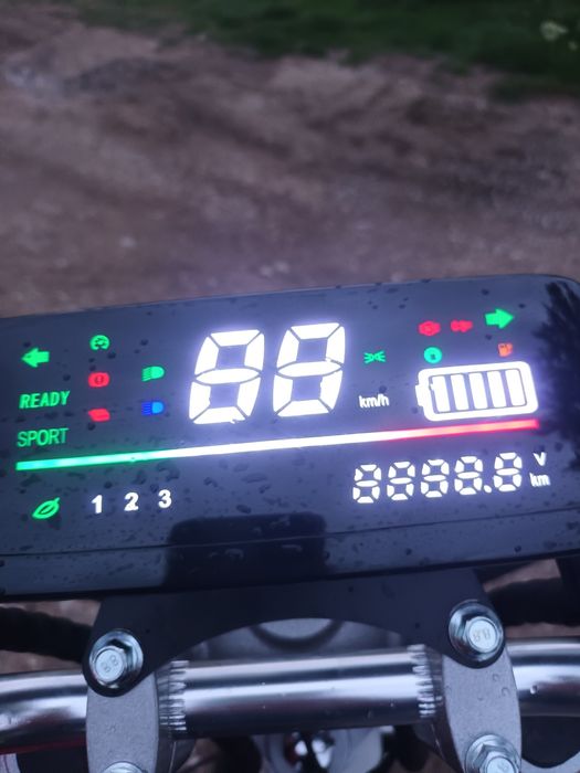 Vând scuter electric