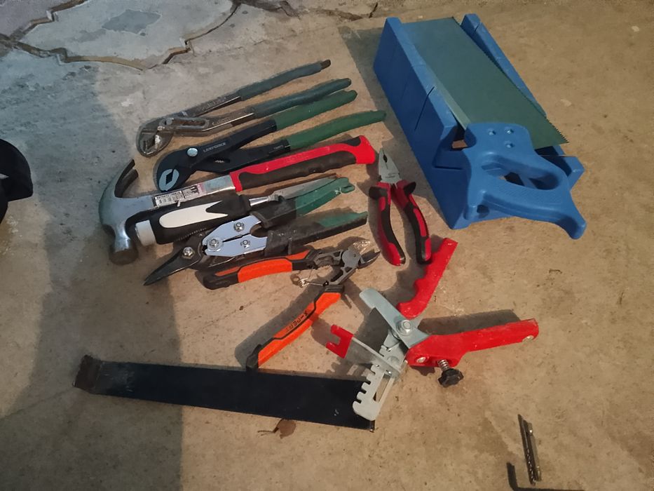 Продаю инструменты