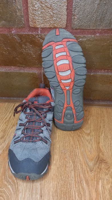 Дамски планински маратонки 39номер