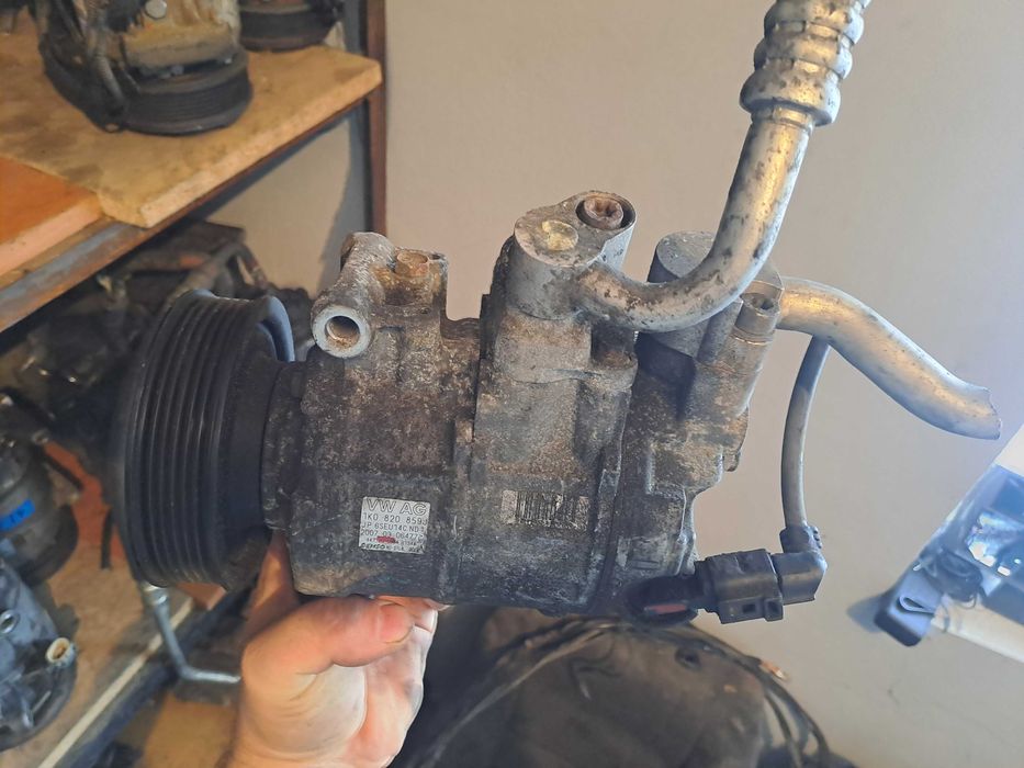 Compresor Aer Conditionat Ac Clima Vw Golf 5 6 Passat B6 B7 Skoda Octavia 2 cod 1K0820059J