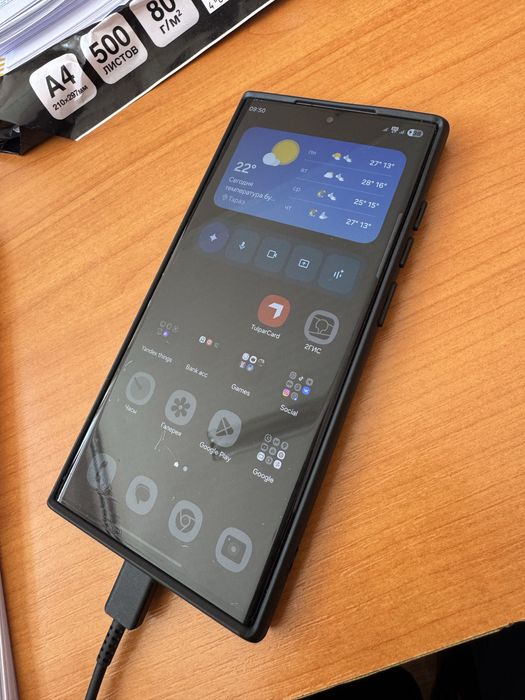 SM Galaxy S23 Ultra 12/256gb обмен