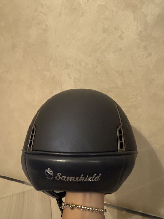 samshield shadowmatt casca echitatie. marime 54. aproape purtata.