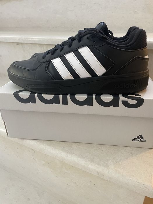 Adidas маратонки