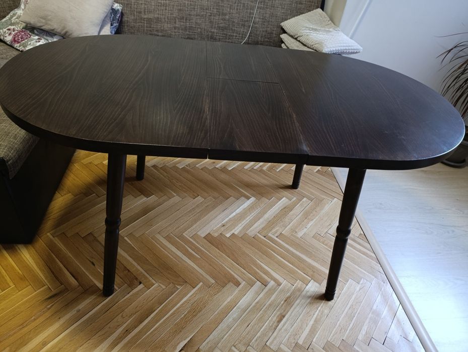 Трапезна маса за кухня