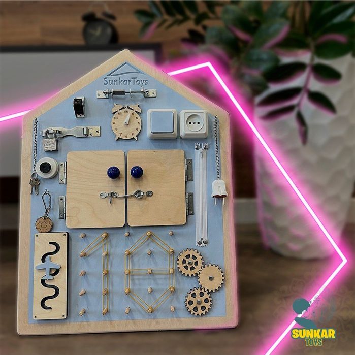 Бизиборд мальчикам и девочкам