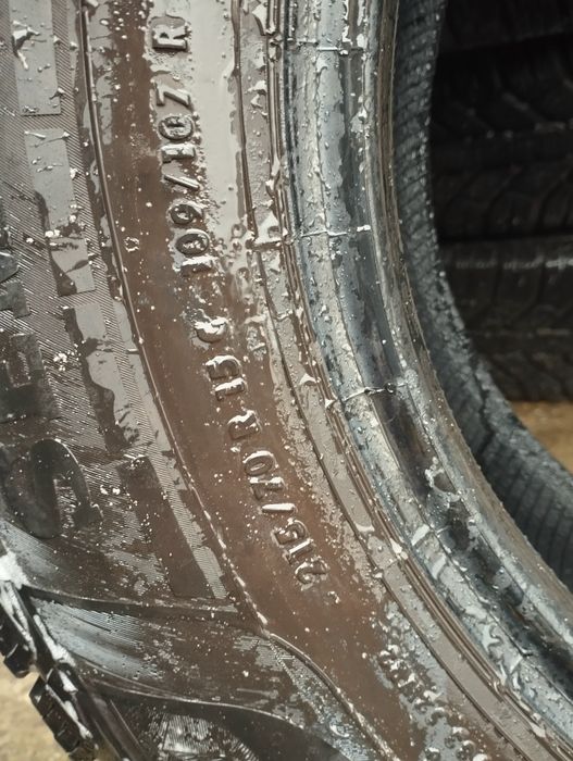 2 buc 215 70 15C Semperit Iarna dot 2024