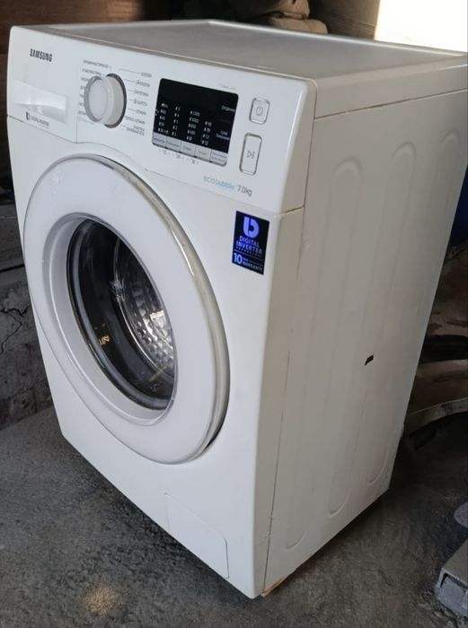 Продам стиральную машину