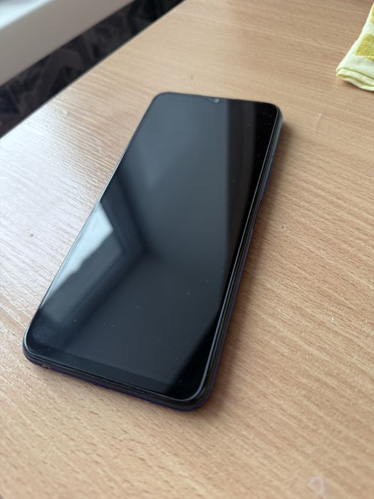 Продам телефон б/у