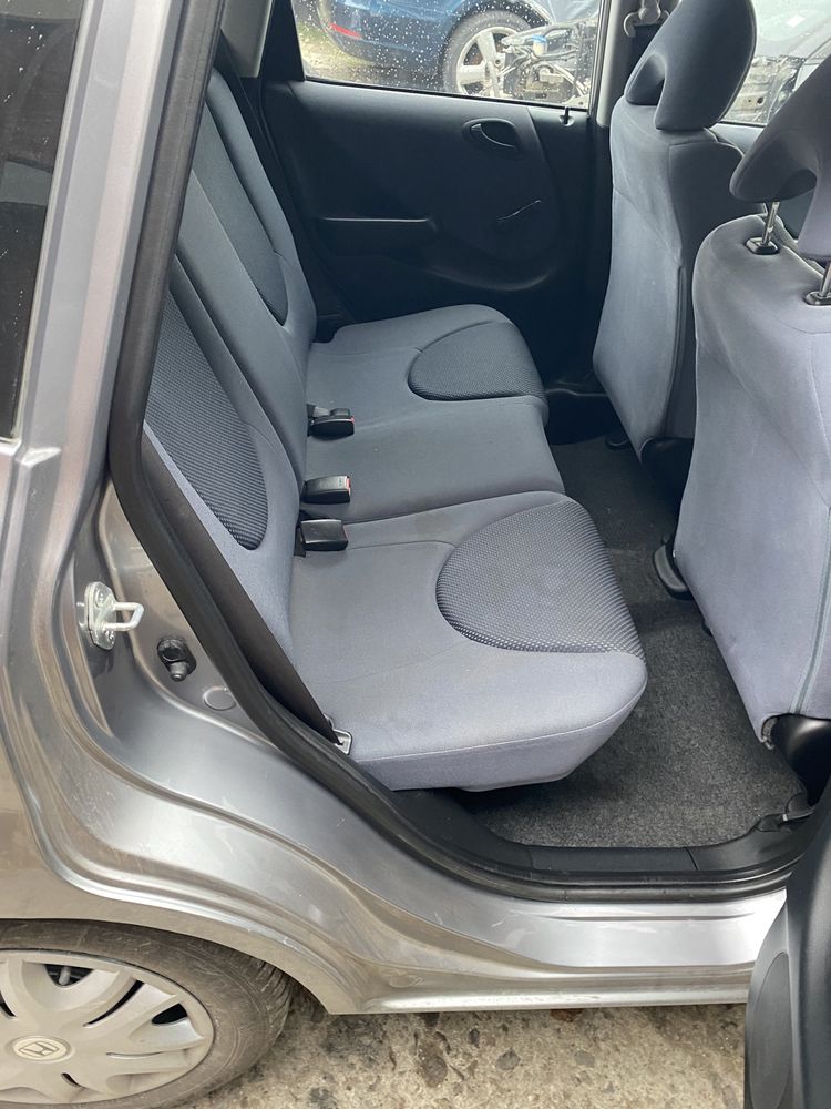 Хонда джаз 2007 1.2 на части honda jazz гр. Бургас Меден рудник - зона ...