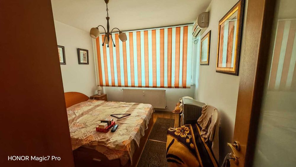 Vand apartament 2 camere