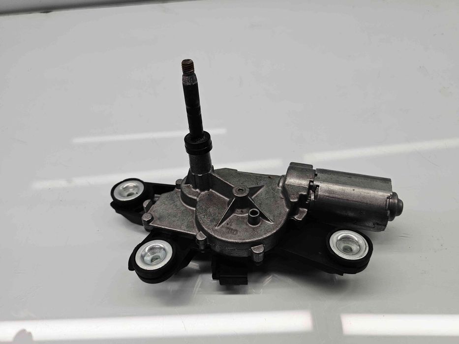 Motoras stergator haion Ford Fiesta 6 [Fabr 2008-2019] 8A61-A17K441-A