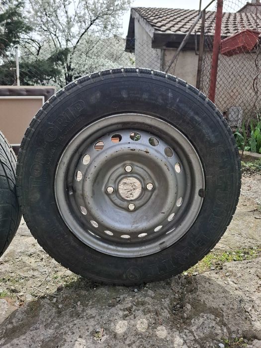 Джанти с гуми за лада 3бр. по 20€ за бр.