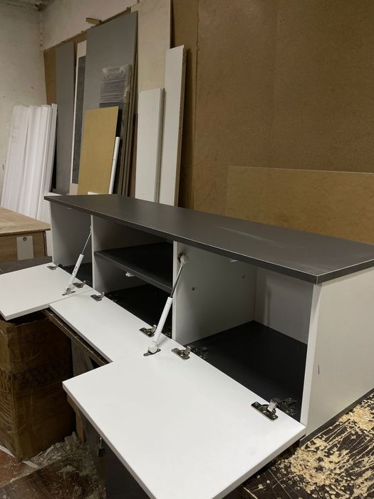 Тумба под телевизор