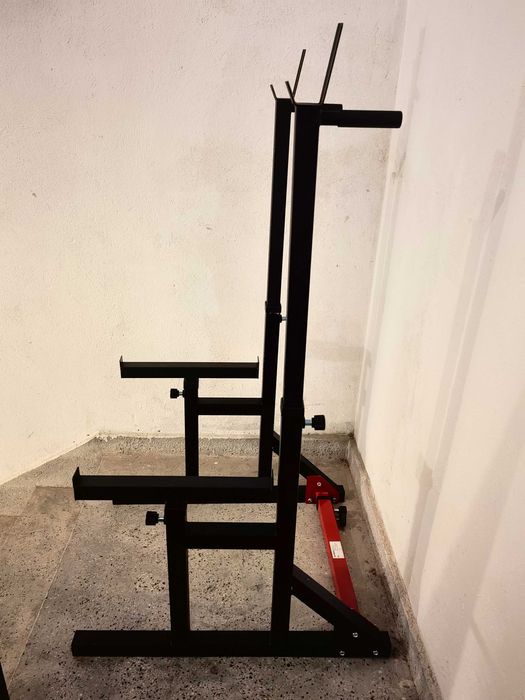 Продавам стойки за клек