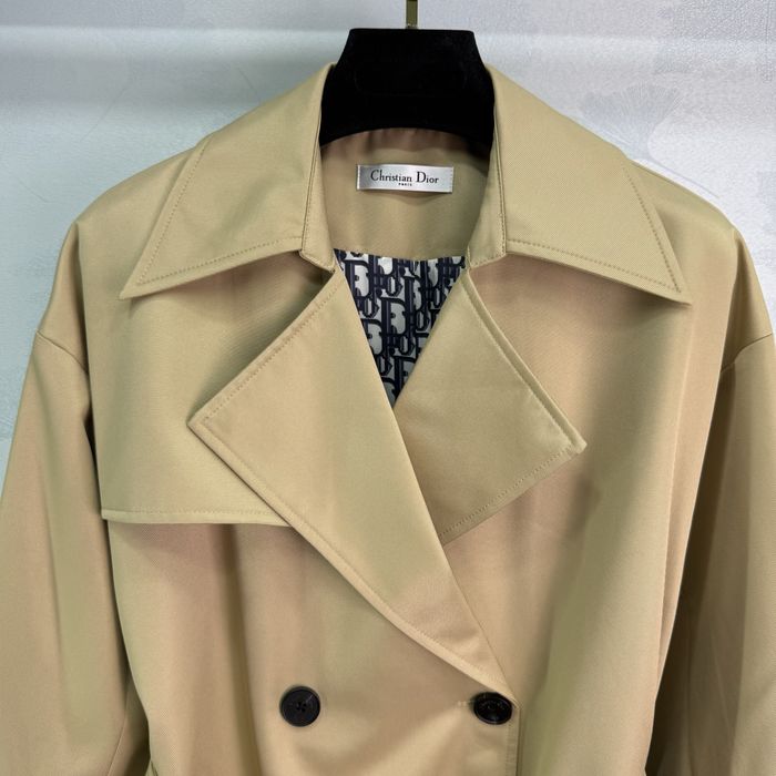 Дамски палта Ch Dior