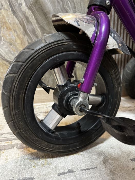 Трёхколёсный велосипед