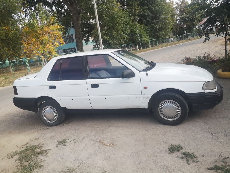 Hyundai Pony 1992 год