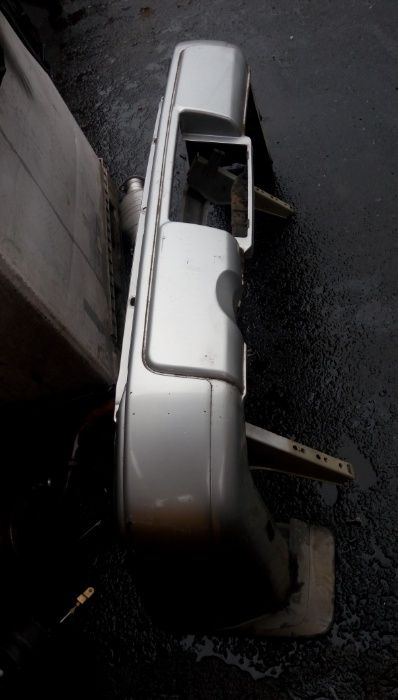 Задний бампер субару