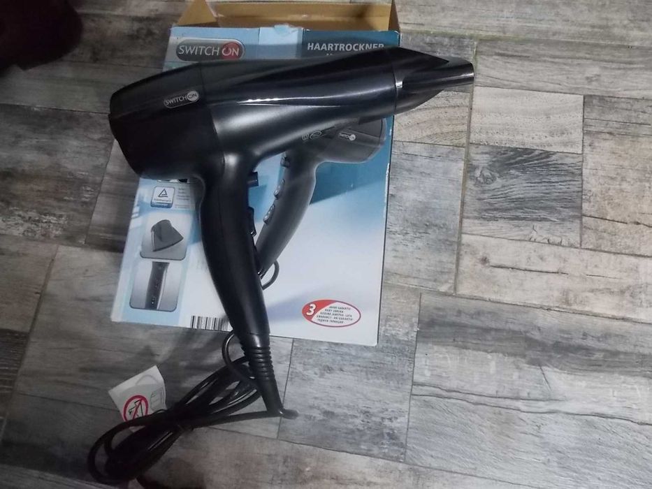 ondulator REMINGTON/epilator PHILIPS/uscator par SWITCH- 80/100/50 LEI