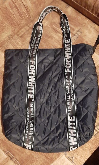 Дамска спортна чанта