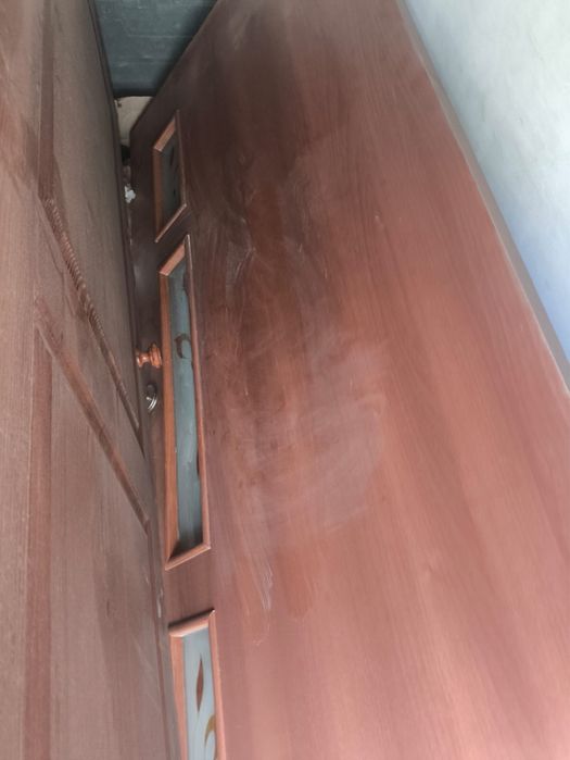 Продам двери межкомнатные