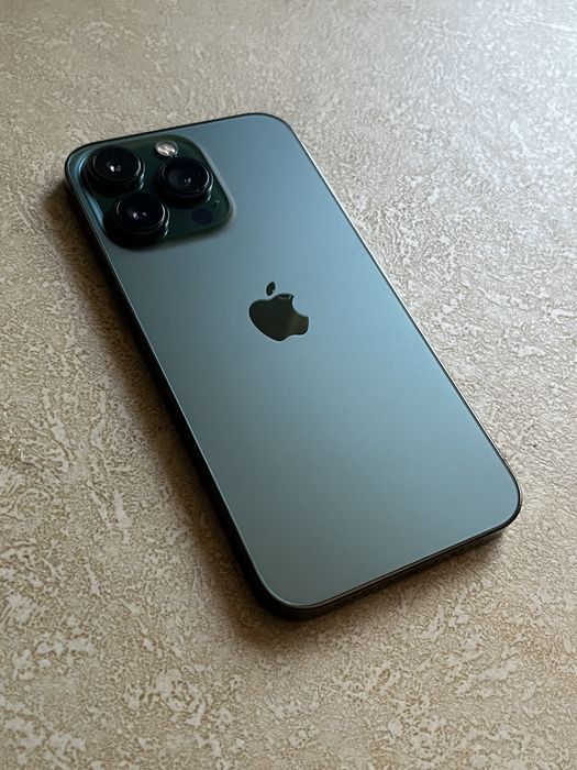 Продавам iPhone 13 Pro