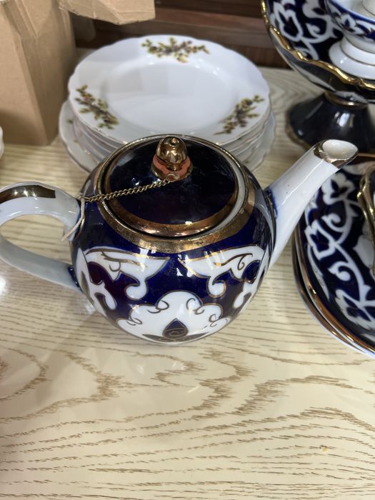 Идишлар сотилади Продается посуды