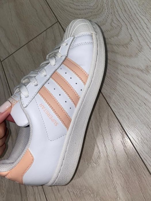 Adidasi adidas superstar