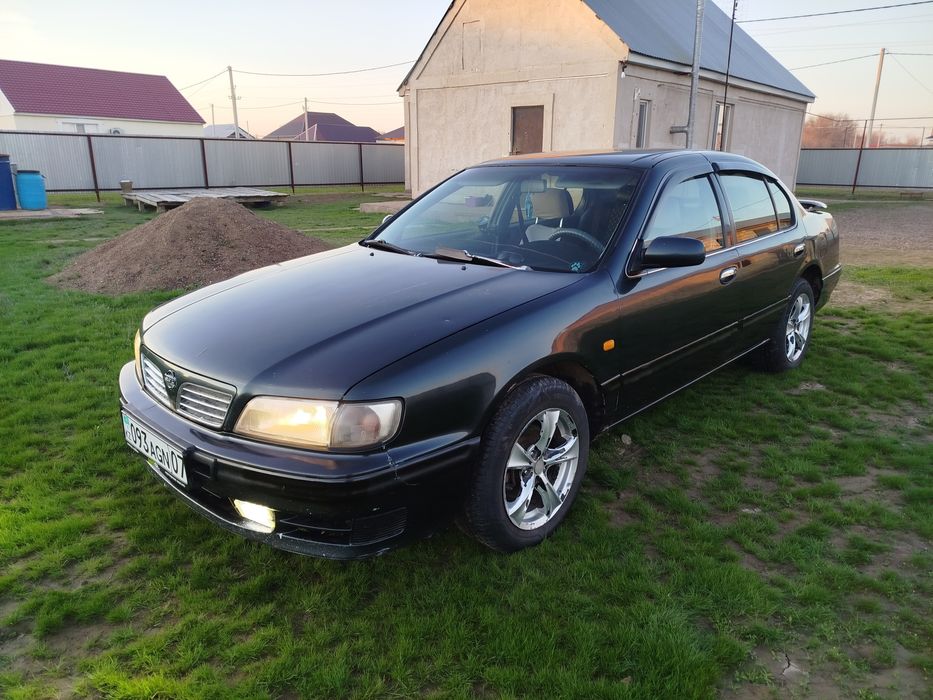 Продам Ниссан максима а32