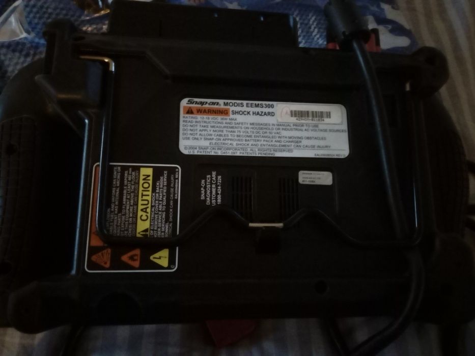 кодочетец /осцилоскоп snаp-on modis eems300