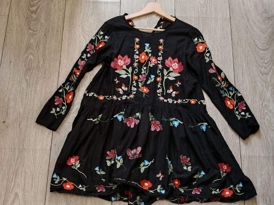 Rochie Flori Brodate Zara - XS