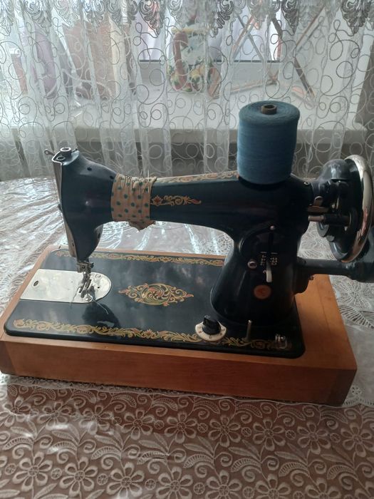 Швейная машинка рабочая