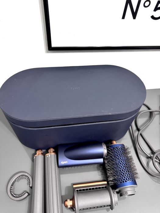 Dyson AirWrap multistyler