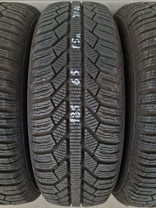 Зимни гуми 4 броя SEMPERIT MsterGrip2 185 65 R15 дот 3120