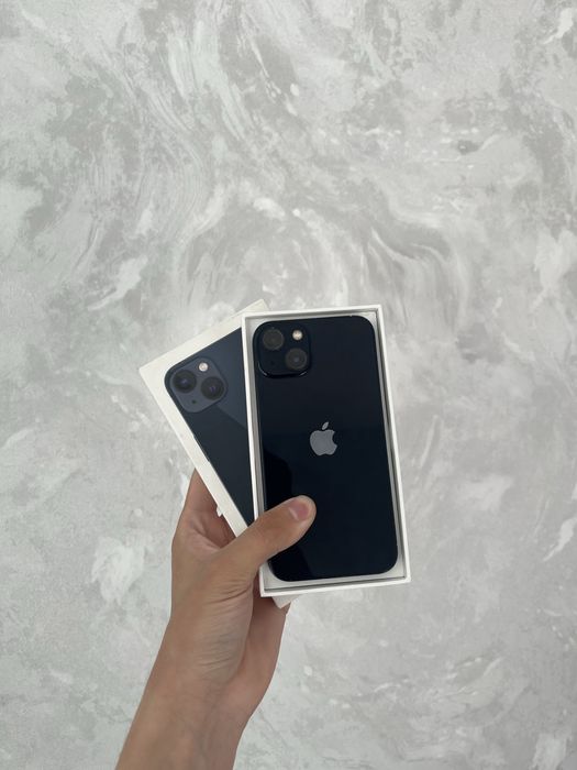 Продам айфон 13 Срочно