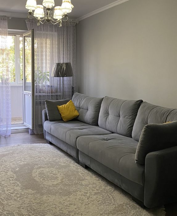 Продам диван Россия