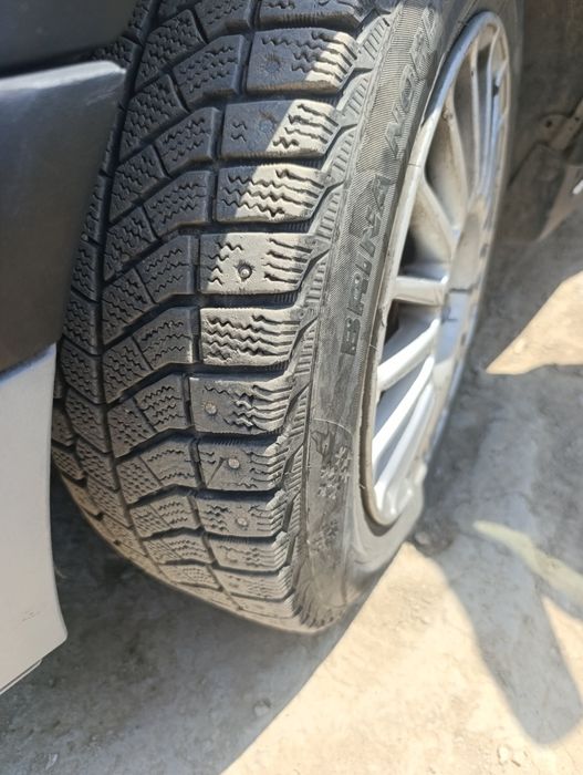 Продам резину срочно не дорого