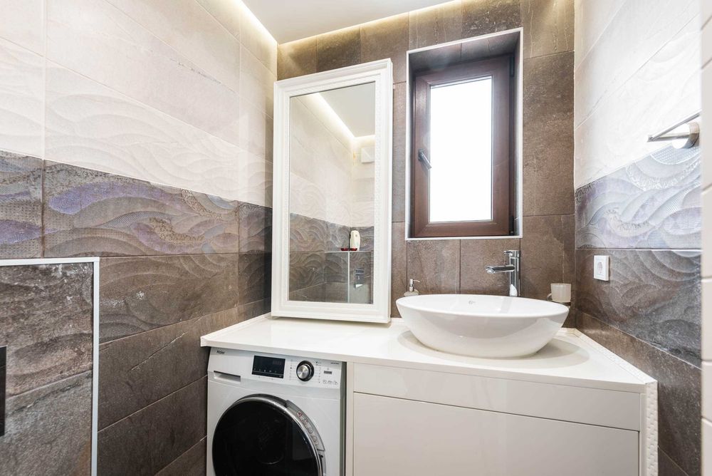 Продава се Тристаен апартамент в Варна, Левски - 107 кв.м за 2050 €/кв.м - Снимка #17