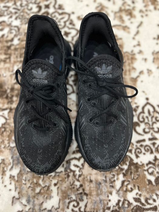 Маратонки Adidas