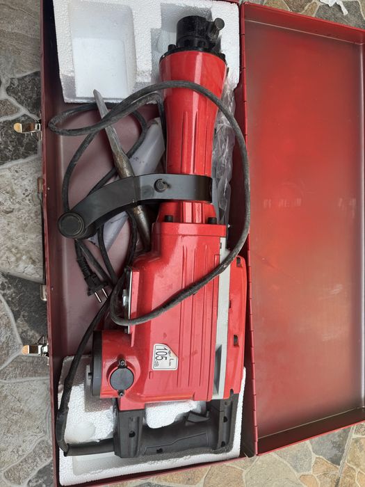 Raider къртач под наем