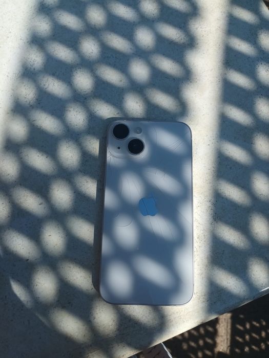 Iphone 14 alb simplu