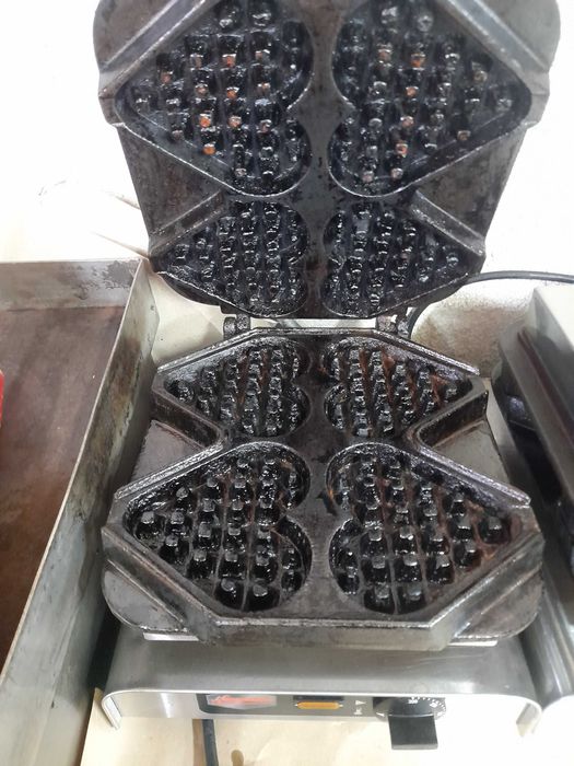 Немски гофретник на сърца Neumärker