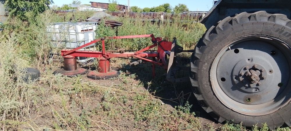 Продам трактор укпшрасьеатнаошяплн8