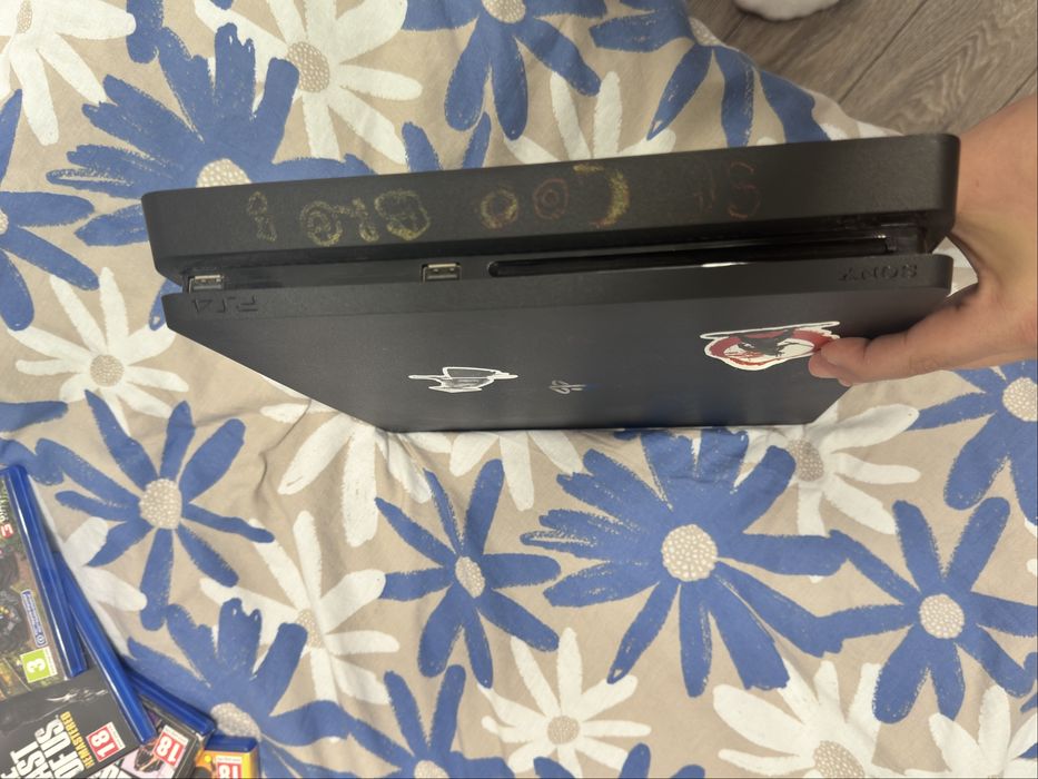 Vand consola ps4